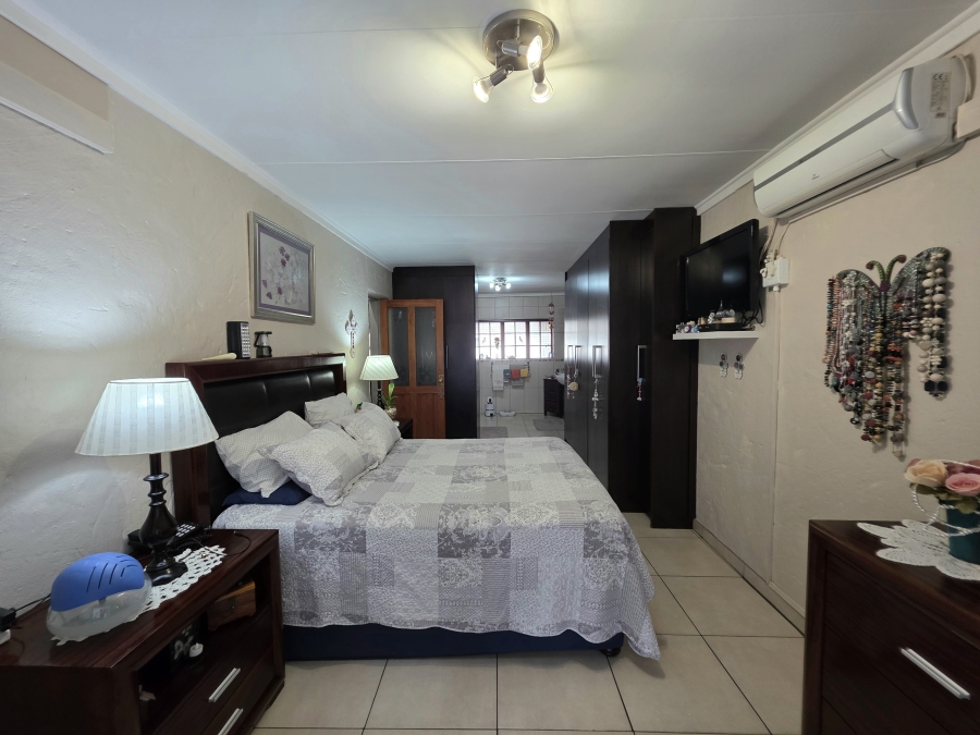 4 Bedroom Property for Sale in Jan Cillierspark Free State